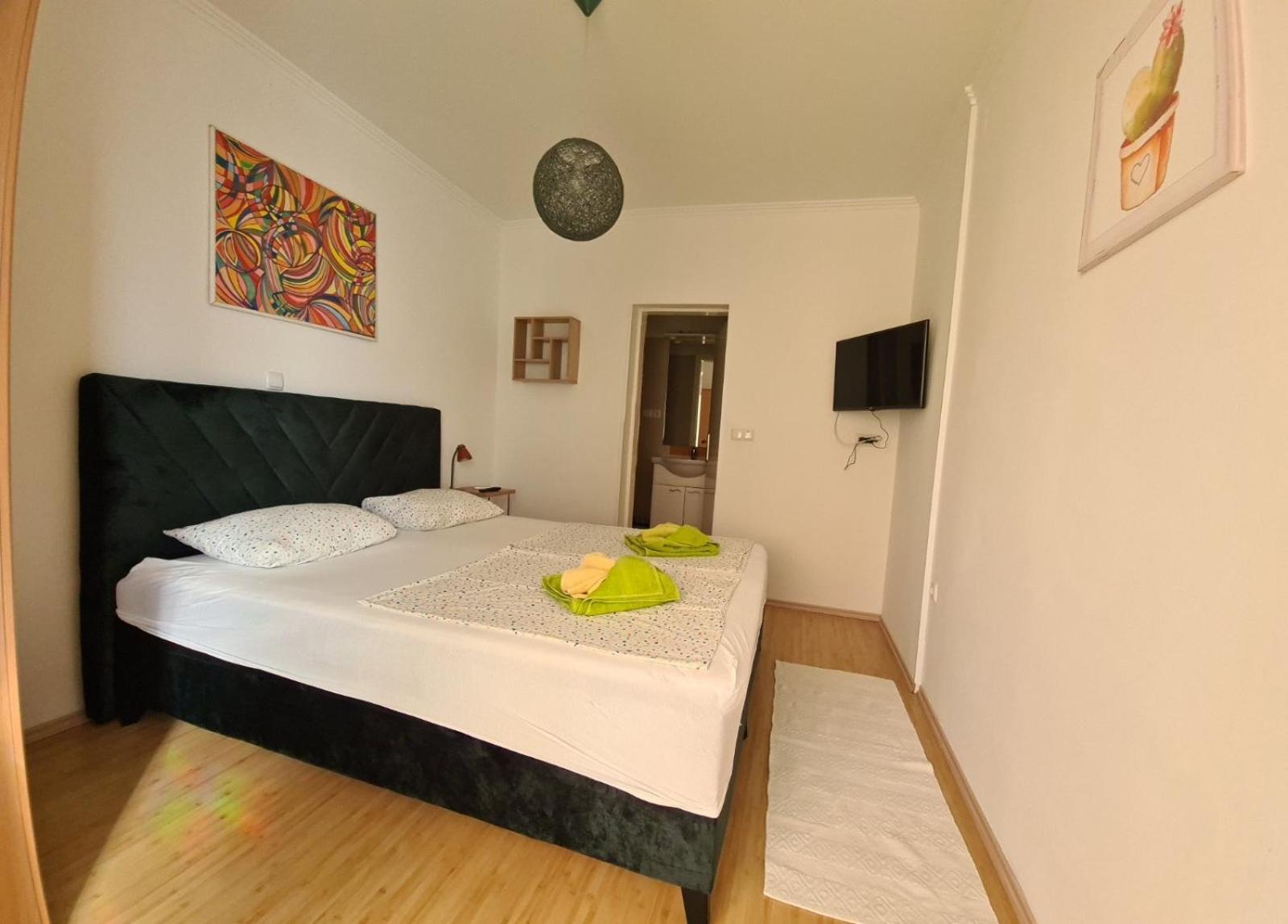 Apartment B&s *