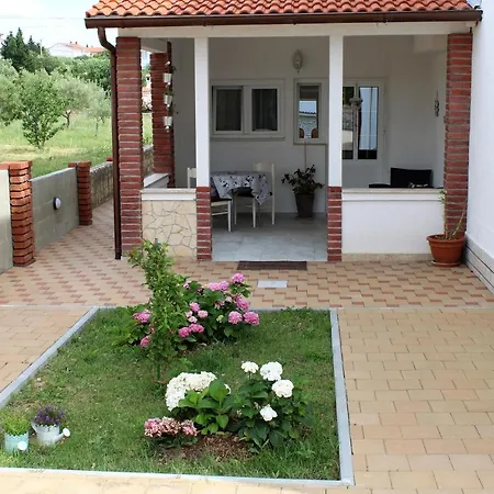 Apartmani B&S Barbat na Rabu Exterior photo