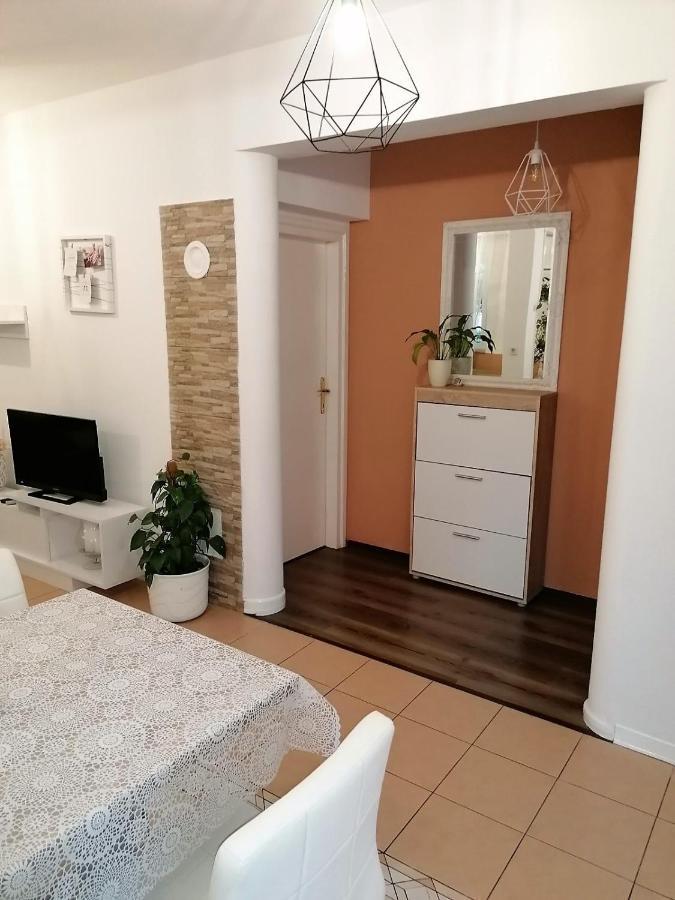 Apartment B&s *