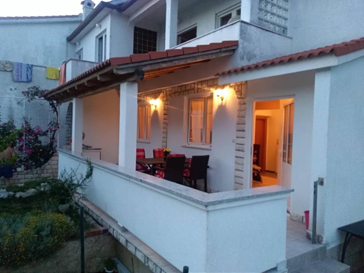 Apartment B&s *